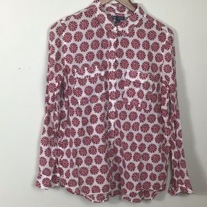 Lightweight cotton boyfriend fit red sun print top
